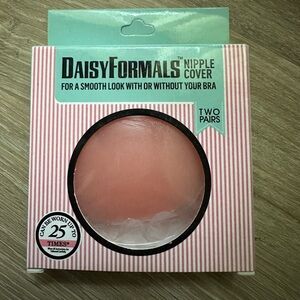 NIB Daisy Formals nipple covers